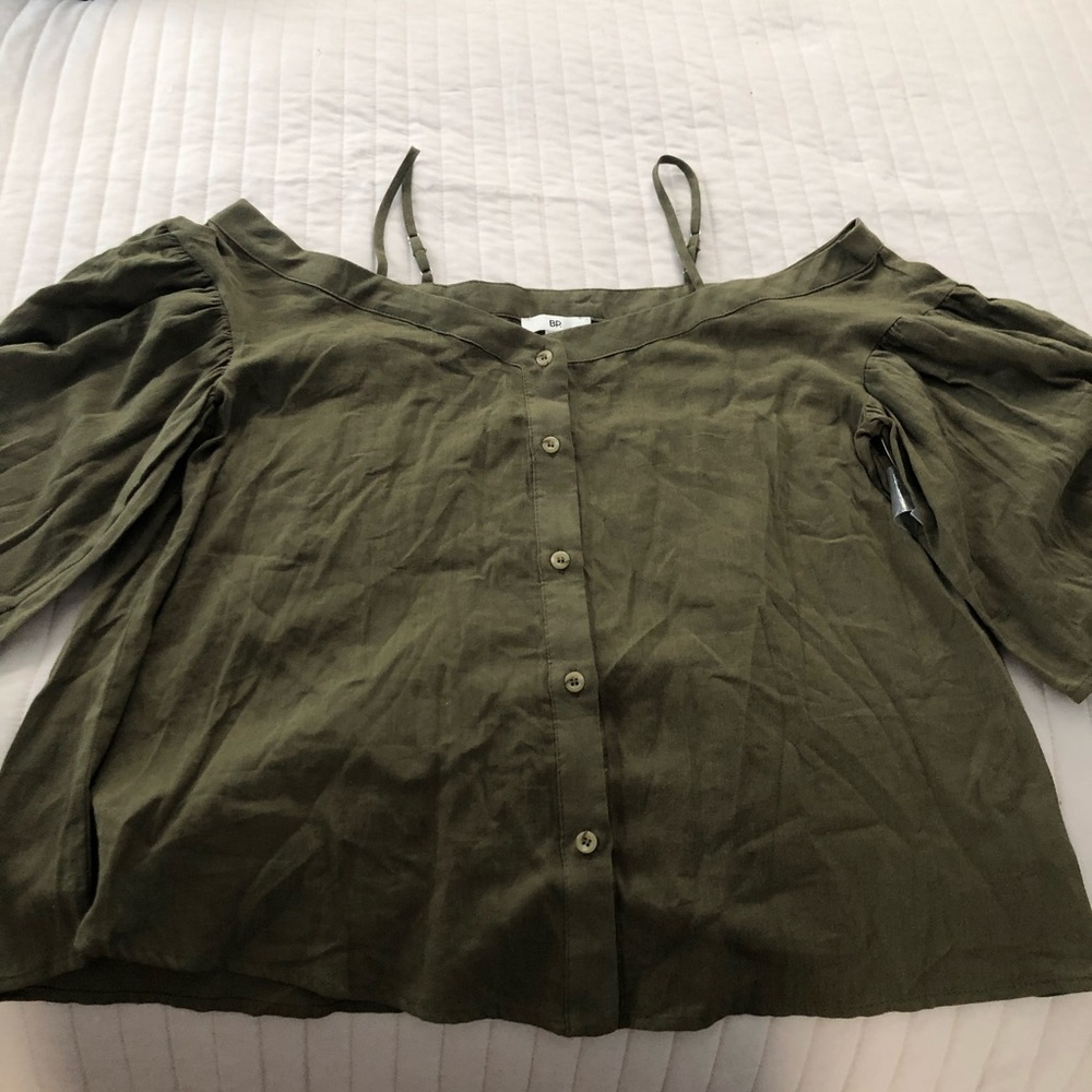 Olive Off Shoulder Flow Top 🎁